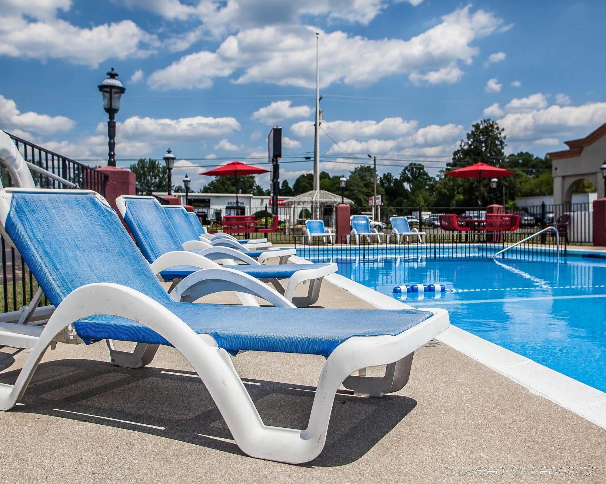 Econo Lodge Hammonton Route 30 Exterior photo